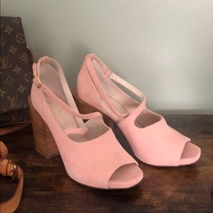 LuLaRoe Sued Blush Heals